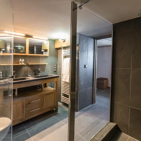 Yolo - Retreat In Steam שאמוני